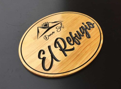 Letrero rustico Ovalado tallado personalizado
