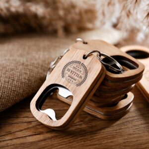 Llavero destapador de madera